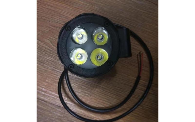 V67E-12W